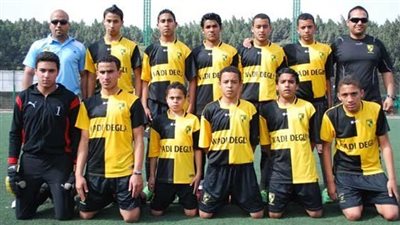 ناشئو وادي دجلة لكرة القدم يغادرون القاهرة إلى دبي