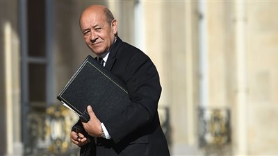وزير خارجية فرنسا يزور موسكو الأسبوع المقبل لبحث الأزمة السورية