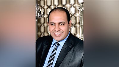 التحقيق في وفاة والدة ناشط حقوقي نتيجة إهمال طبي بالمستشفى الإيطالي