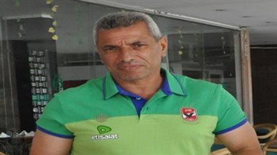 أبو العلا يقود تدريبات الأهلي البدنية لغياب الشعلالى