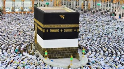 شركات السياحة تطالب بتشريع يجرم إصدار تأشيرات خارج حصة العمرة