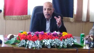 مهلة أسبوع لأصحاب المحال التجارية في دمياط لإزالة الإشغالات