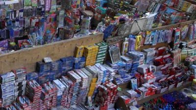 ٦ معارض جديدة لاستقبال الموسم الدراسي.. والتخفيضات تصل لـ 50%