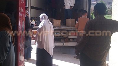 بالصور.. نادي العاصمة بالإسكندرية يوزع 240 كرتونة مواد غذائية