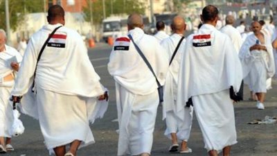 ضوابط وزارة السياحة لسفر المعتمرين جوا للسعودية