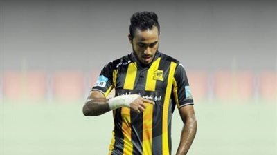 كلاسيكو مصري بكأس خادم الحرمين بين كهربا وعمرو بركات