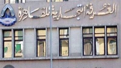 «الغرف التجارية» تطالب بغلق شركات الصرافة لمدة عام بسبب الدولار