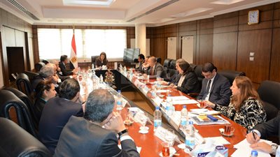 وزيرة التخطيط تلتقي وفد غرفة التجارة الأمريكية (صور)