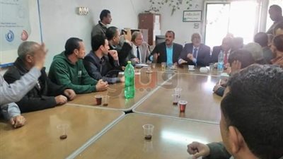 تفاصيل حل أزمة العاملين بمصنع لابوتية للسيراميك (صور )