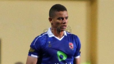 الأهلي يمنح سعد سمير راحة من المران