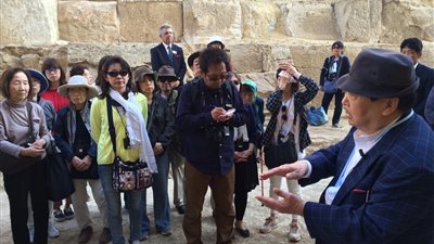 وفد ياباني يزور مشروع مركب خوفو الثانية بالأهرامات