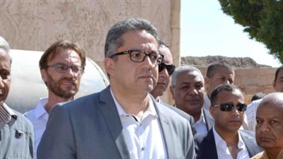 وزير الآثار يشارك في الحفل الختامي لـ«سيمبوزيوم الدولى للنحت» بالغردقة