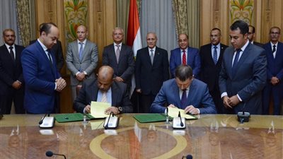 وزير الإنتاج الحربي يبحث سبل التعاون مع شركة 