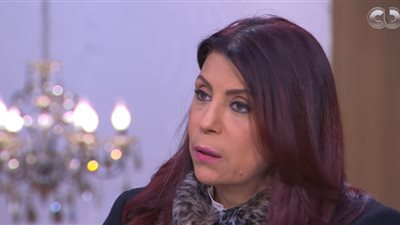 أرملة الفنان محمد متولي تكشف ملابسات وفاته (فيديو)