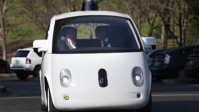 بالصور.. «جوجل» تختبر سيارتها ذاتية القيادة بأمريكا