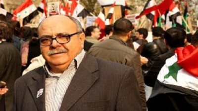 مفكر سوري يهاجم الإخوان: نرجسيون وأغبياء