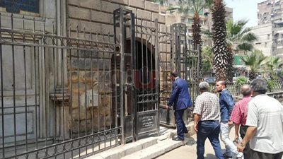 تحديد حرم آثار شرق القاهرة وإخلاء المباني الأثرية من الإدارات