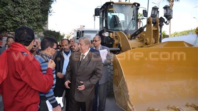 بالصور.. 13 مليونا و157 ألف جنيه لمعدات النظافة بالإسماعيلية