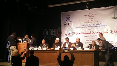 وزير الأوقاف وأمين الأعلى للثقافة يفتتحان مؤتمر «التطرف» بالهناجر