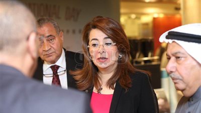 غادة والي ومصيلحي يفتتحان السوق الخيري بسفارة الكويت (صور)