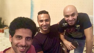 حمدي الميرغني وكريم فهمي في كواليس فيلم «ديدو»