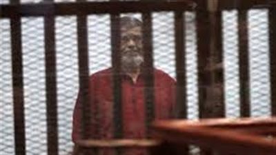 دفاع «مرسي» يطالب ببراءته في قضية التخابر