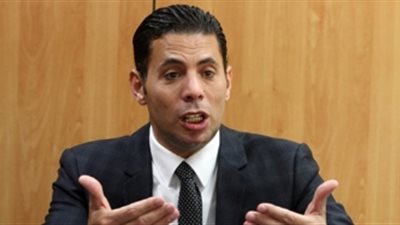 برلماني يطالب الحكومة بإلغاء رسوم تكرار العمرة المقررة بألفي ريـال