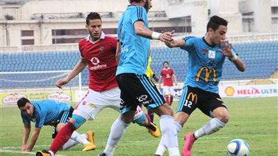 بالصور.. الأهلي يتعادل مع المحلة 1 -1 بالدوري