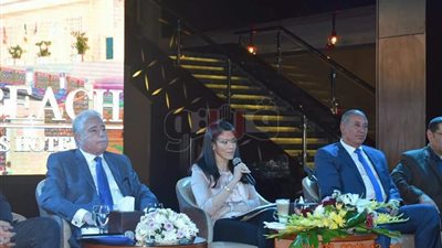 وزيرة السياحة: إجراء انتخابات الاتحاد قريبًا لعودة النشاط للقطاع (صور)