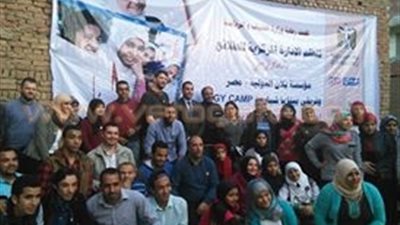 بالصور.. أيمن أبو العلا ونواب الجيزة يناقشون مشكلات الاستثمار