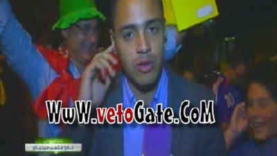 بالفيديو.. مشجع أهلاوي يغني لـ«أبوتريكة» عقب لقاء البرازيل وألمانيا