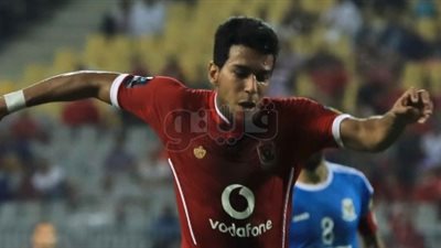 نقل أحمد حمودي إلى المستشفى بعد إصابته أمام الإنتاج