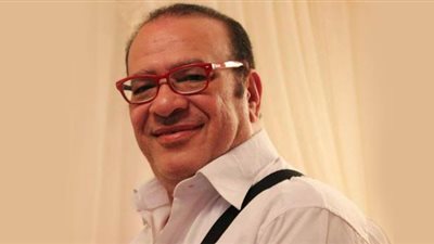 صلاح عبد الله بين 