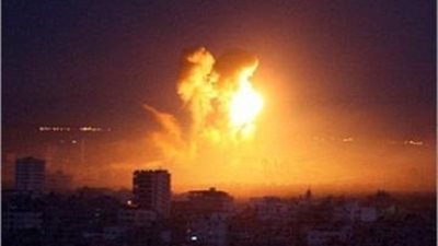 «اهتزازات» بمنازل «رفح» المصرية بسبب «قصف غزة»