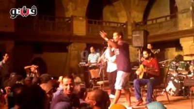 بالفيديو.. بدر مصطفى يشعل مسرح الغوري بـ«مشتاقين»