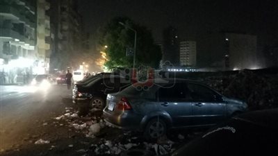 استجابة لـ«فيتو».. «نظافة الجيزة» ترفع القمامة من شارع العمدة