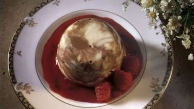 طريقة إعداد حلوى الـ«بافيا»