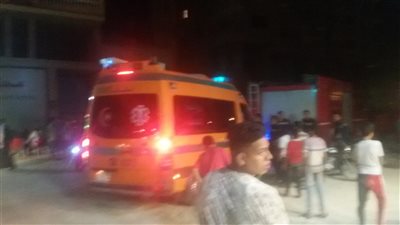 حريق هائل بأحد مطاعم الكشري الشهيرة بالمريوطية.. والدفع بـ 4 سيارات إطفاء (صور)