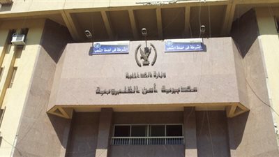 ضبط 240 قطعة ألعاب نارية بشبرا الخيمة