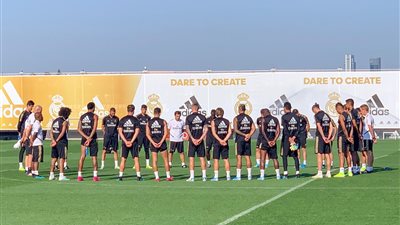 دقيقة صمت في تدريبات ريـال مدريد حدادا على ابنة انريكي