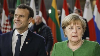 ماكرون وميركل يبحثان الهدنة في سوريا مع بوتين