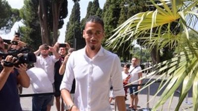 روما يضم مدافع مانشستر يونايتد 