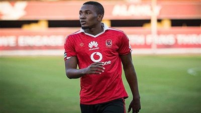 أجايي ينتظم في مران الأهلي اليوم بعد عودته من نيجيريا