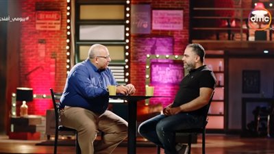 مبررات بعض الفنانين لعدم الزواج.. «محمد شاهين»: «أنا مش عبيط علشان واحدة تضحك عليا».. «تامر حبيب»: «معنديش سبب معين».. «أنغام»: من الصعب أن أعيش مع أي