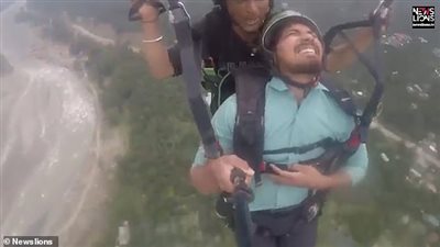 تجربة الهبوط بالمظلات لرجل تنتهي بشكل مروع (فيديو وصور)