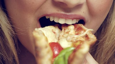 احذرى.. 8 أخطاء تفسد عليك ريجيم رمضان