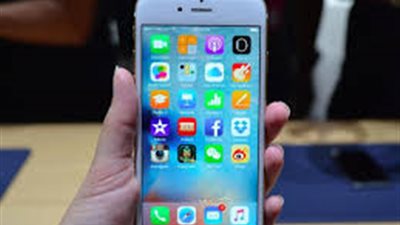 كيف تمنع فيس بوك من إظهار قائمة «الأصدقاء المقترحين» لمستخدمي آيفون