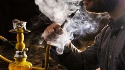 أول تعليق من وزير الرياضة على ظهور شيشة ومشروبات كحولية في مركز شباب