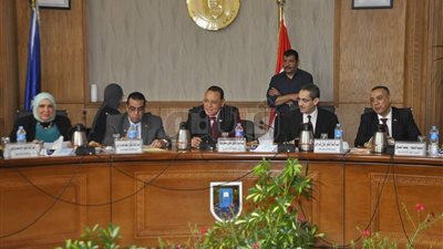 إعفاء طلاب العريش من مصروفات المدينة الجامعية بالسويس