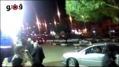 بالفيديو.. أحمد كمال أبو المجد ومنى عبدالناصر يصلان عزاء بطرس غالي